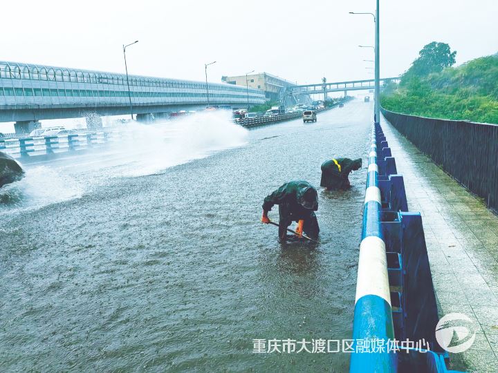 全力以赴保畅通保安全保民生