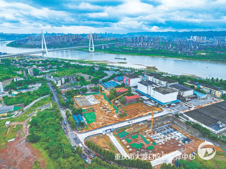 万吨商旅融合总部基地项目 楼栋主体工程施工全面展开