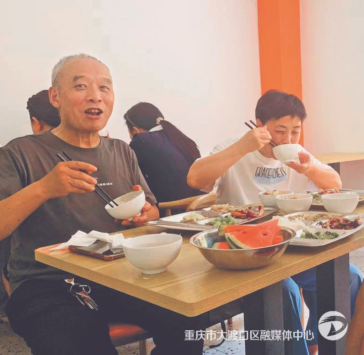 社区里的幸福“食”光