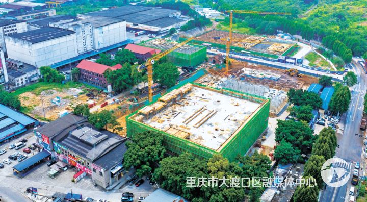 万吨商旅融合总部基地项目 楼栋主体工程有序开展