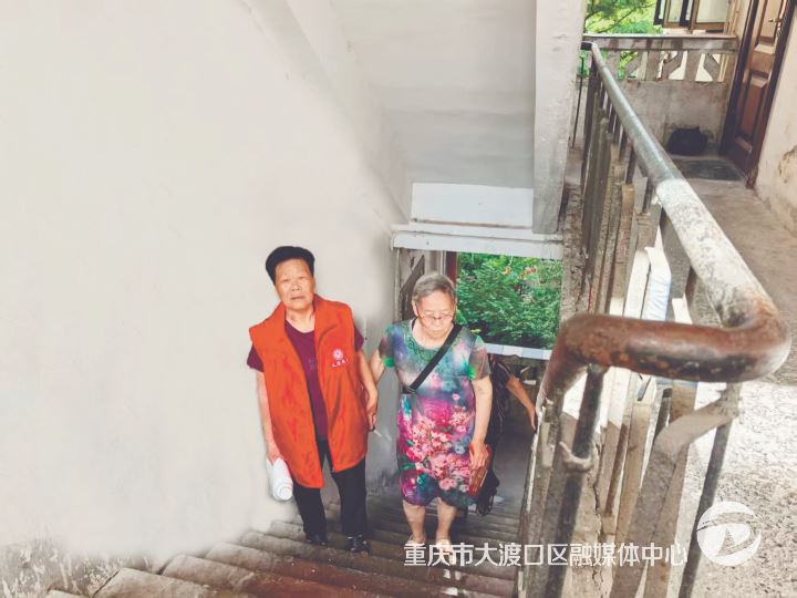 新山村街道：“小老”助“老老”夕阳无限好