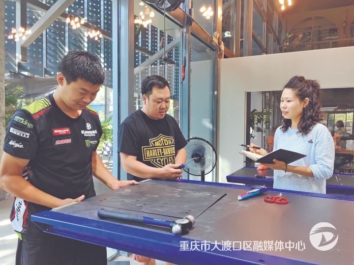 从“陌生人社区”到“熟人共同体”