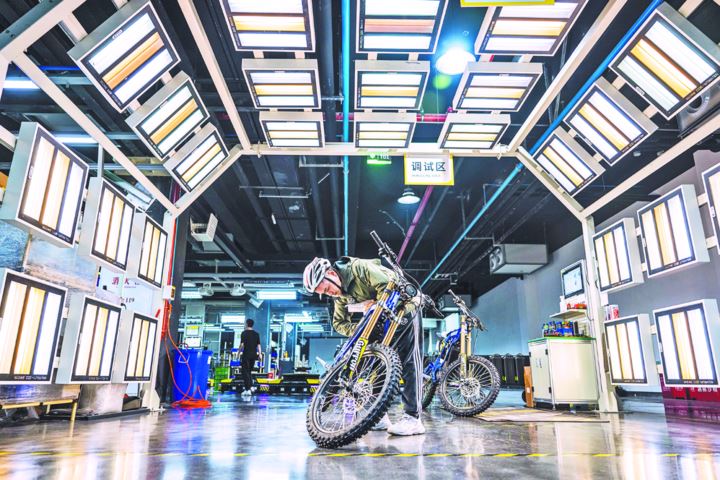 大渡口新能源摩托远销海外