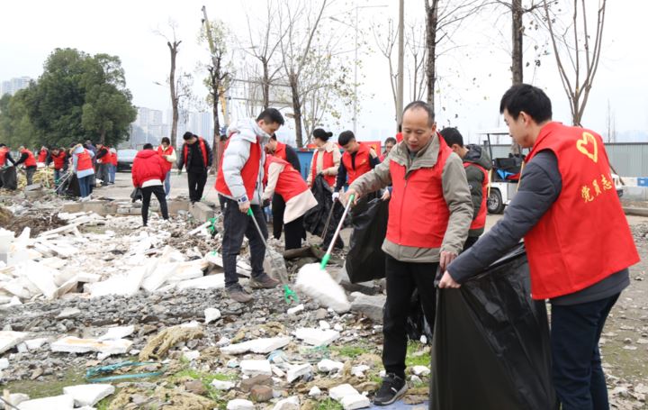 茄子溪街道
让精准服务抵达居民心窝